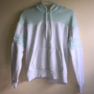 🍒2/$20🍒 Mint Green & White Hoodie